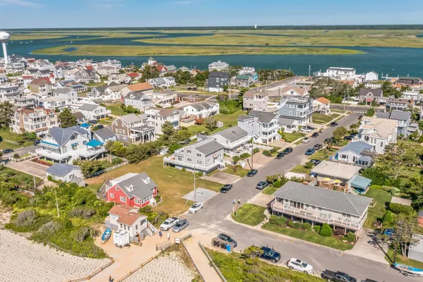 $1,900,000 | 22 Williams, Strathmere, NJ 08248