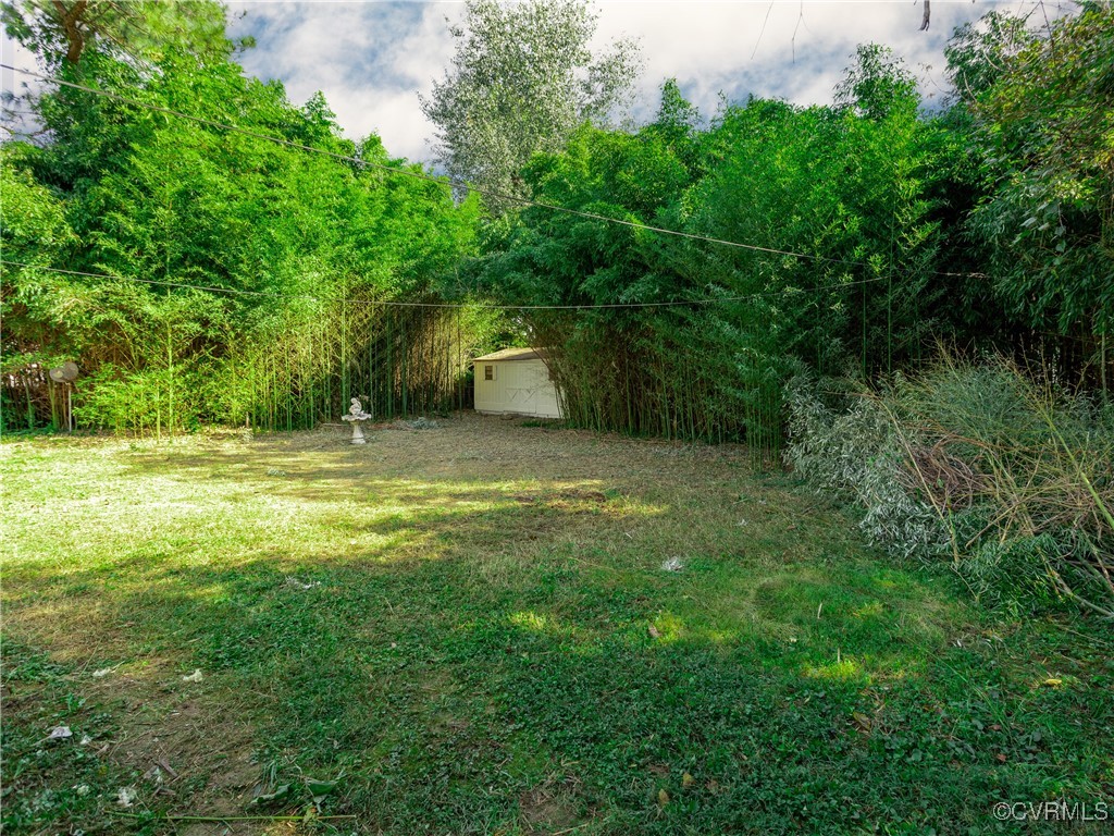 3311 Croydon Road Richmond, VA 23223 - Photo 22 of 23 a view of a outdoor space