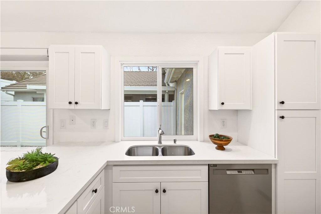 9680 Cabot Court Rancho Cucamonga, CA 91737 - Photo 10 of 26