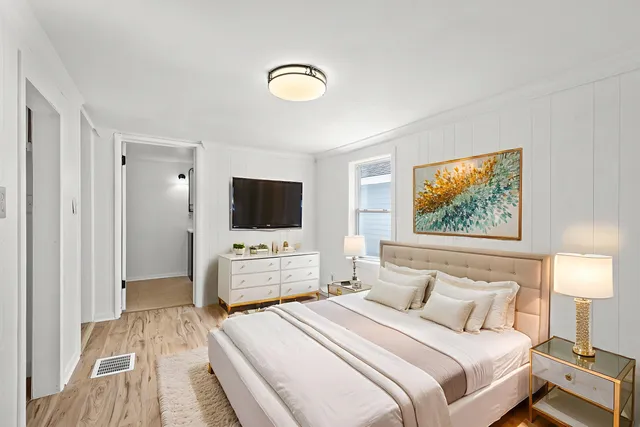 $154,900 | 140 East Walnut Street, Cedarville, IL 61032