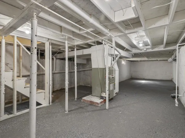 $154,900 | 140 East Walnut Street, Cedarville, IL 61032