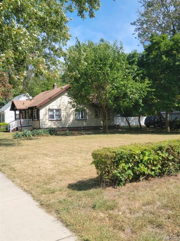 19264 Houghton Street Detroit, MI 48219 - Photo 3 of 18