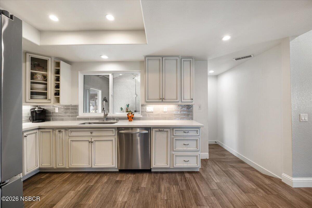 400 Mariott Road Santa Maria, CA 93454 - Photo 6 of 29 11-Kitchen