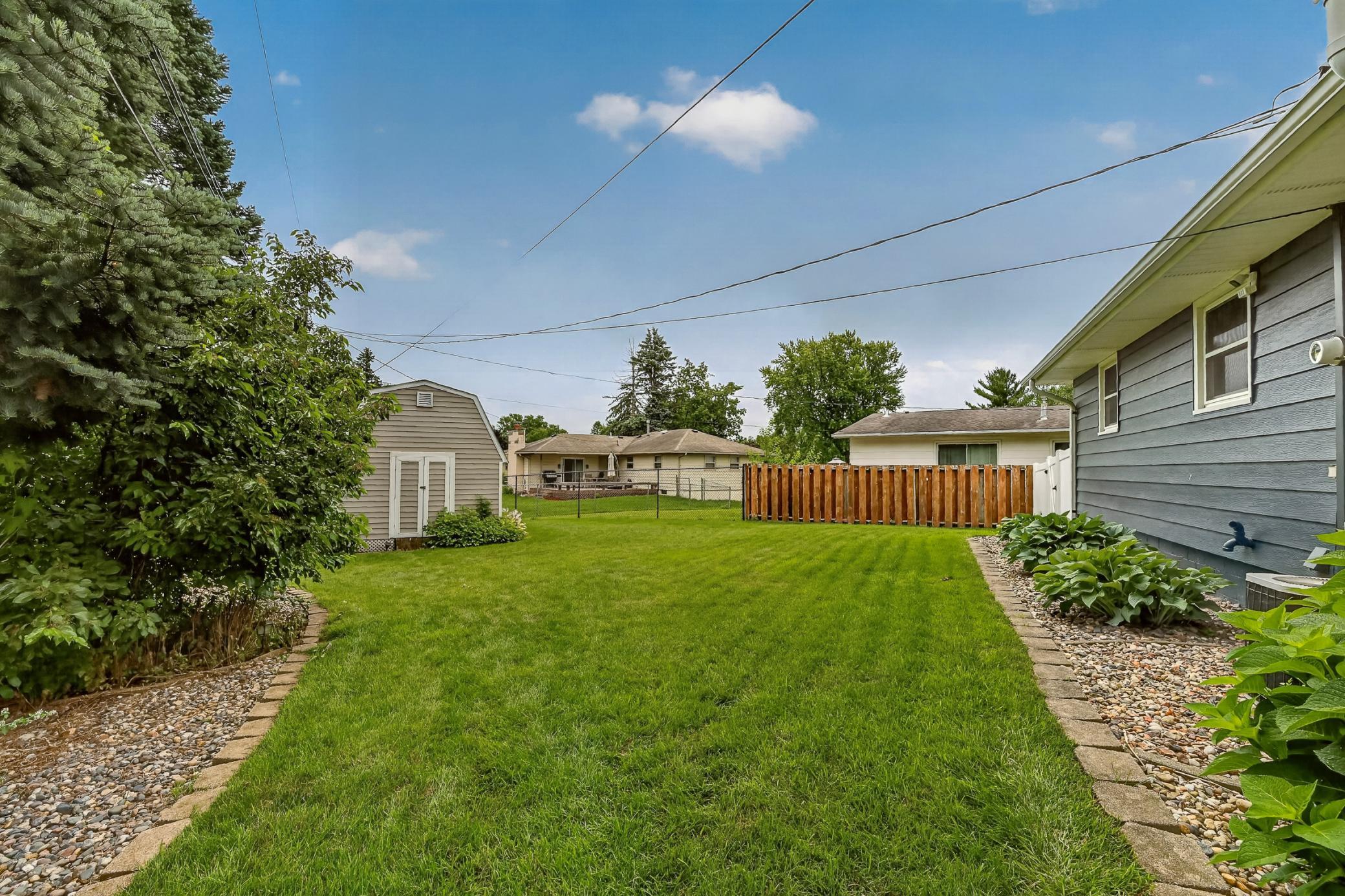 1810 25th Avenue Northwest Rochester, MN 55901 - Photo 29 of 38