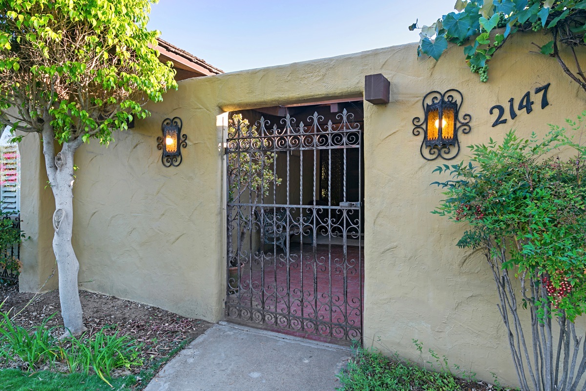 2147 Windmill View Road El Cajon, CA 92020 - Photo 6 of 25