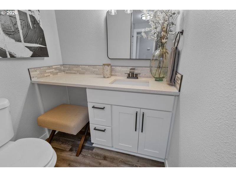 2868 Southwest 196th Avenue Beaverton, OR 97003 - Photo 20 of 34 a bathroom with a sink vanity and a mirror