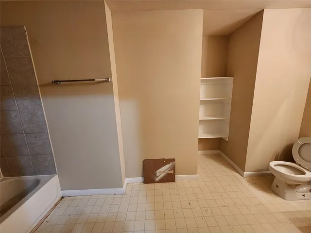 $1,500 | 11710 Chetman Drive, Unit B, Houston, TX 77065