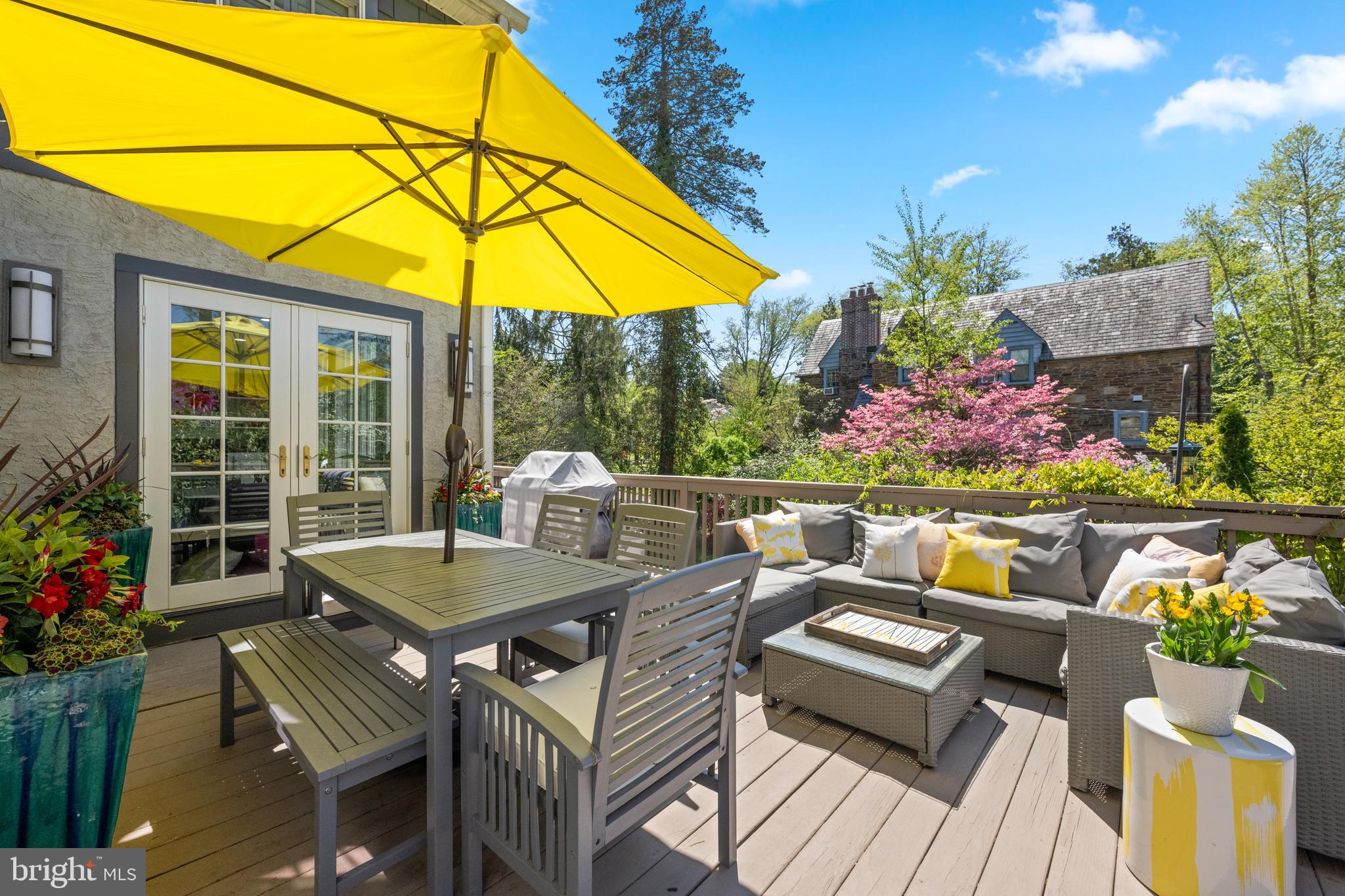 19 Derwen Road Bala Cynwyd, PA 19004 - Photo 16 of 44 Great Deck off Kitchen