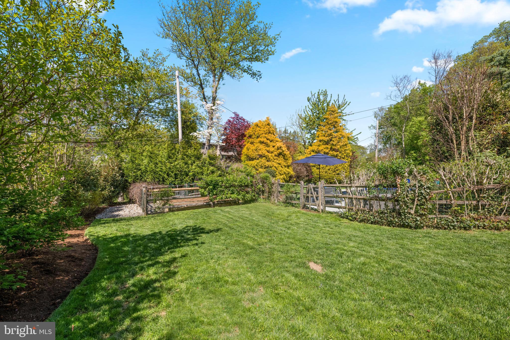 19 Derwen Road Bala Cynwyd, PA 19004 - Photo 42 of 44 Huge side yard with vegetable garden in the back