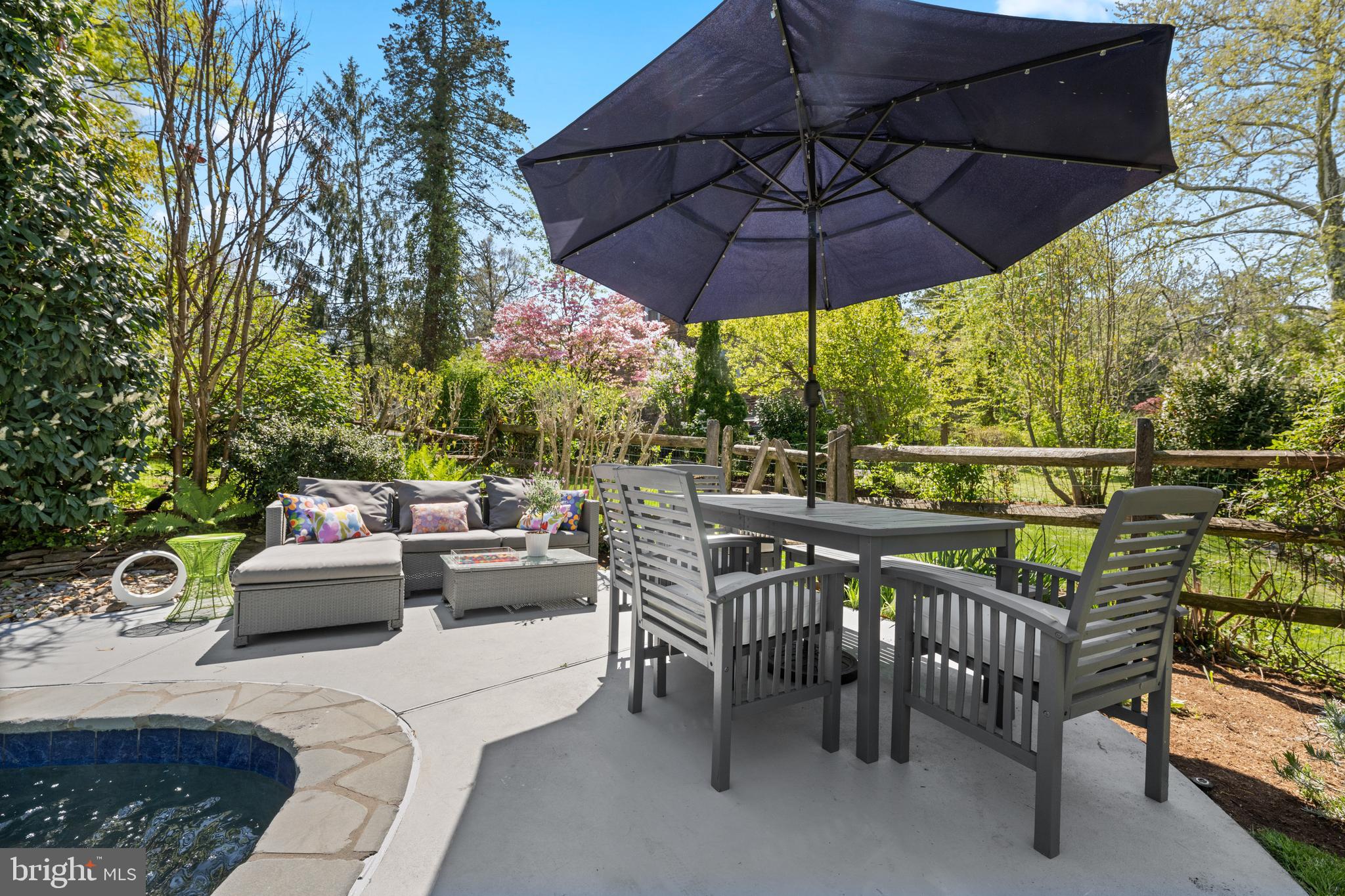 19 Derwen Road Bala Cynwyd, PA 19004 - Photo 43 of 44 Deck around pool