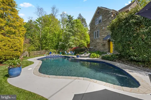 $1,595,000 | 19 Derwen Road, Bala Cynwyd, PA 19004