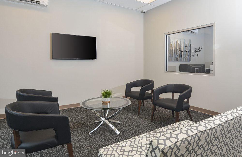 515 West Chelten Avenue, Unit 1B0607 Philadelphia, PA 19144 - Photo 36 of 36