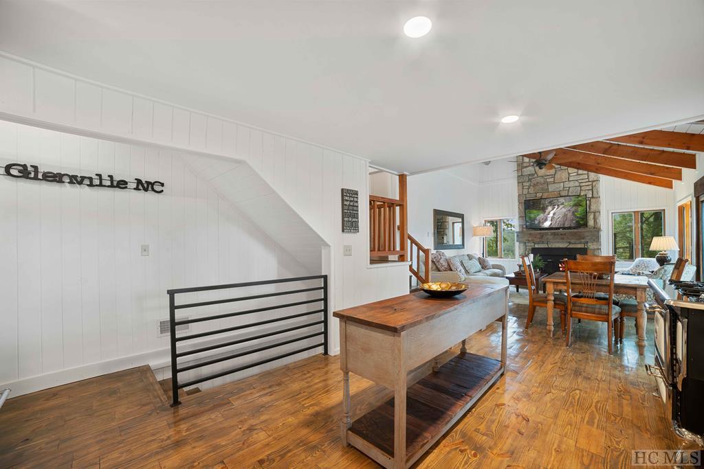 410 Rivard Road Glenville, NC 28736 - Photo 10 of 54 Gallery Image 10