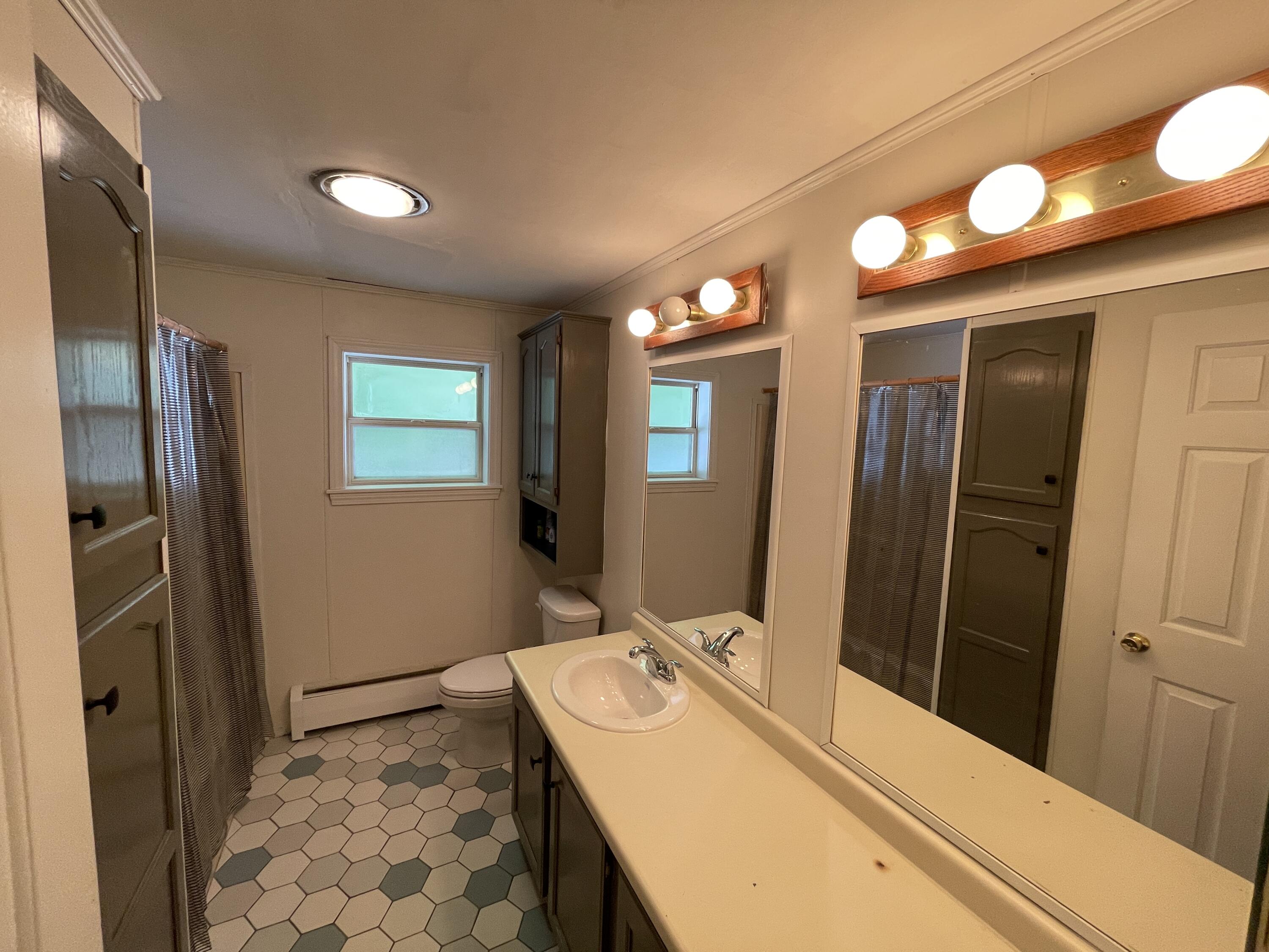202 Shore Road Otisfield, ME 04270 - Photo 15 of 30 Full Bath