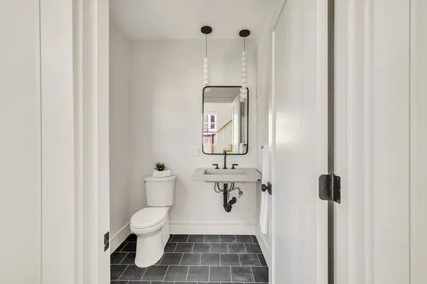 $2,099,000 | 10 Chestnut Place, Hingham, MA 02043