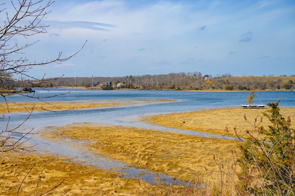 10 Chestnut Place Hingham, MA 02043 - Photo 31 of 32 a view of an ocean and beach