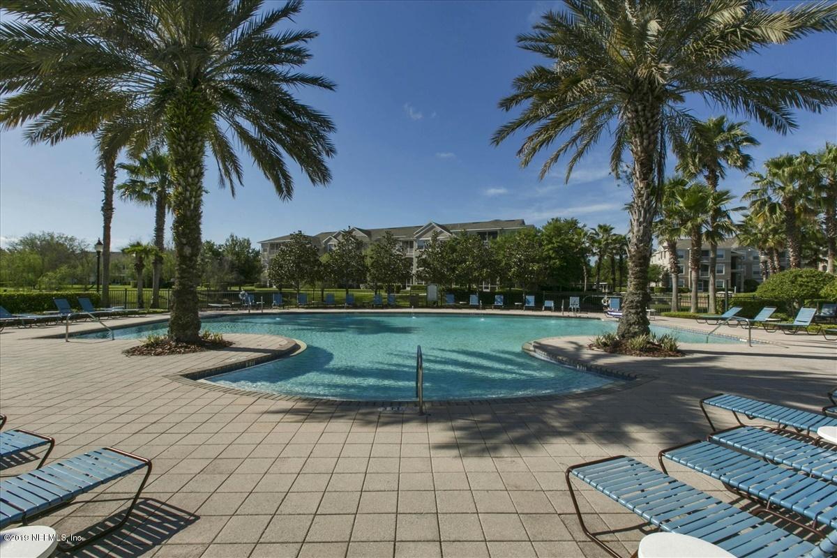 7990 Baymeadows Road, Unit 2106 Jacksonville, FL 32256 - Photo 15 of 17 15-Community Pool