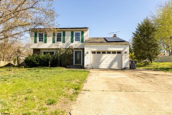 $325,000 | 447 Prospect Avenue, West Berlin, NJ 08091