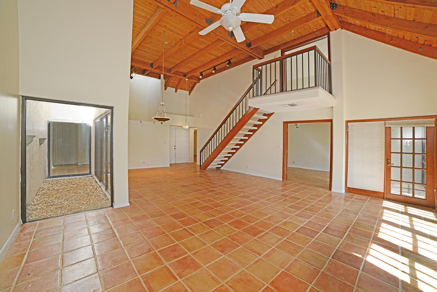6536 Las Flores Drive Boca Raton, FL 33433 - Photo 14 of 39 Living Area to Front Door