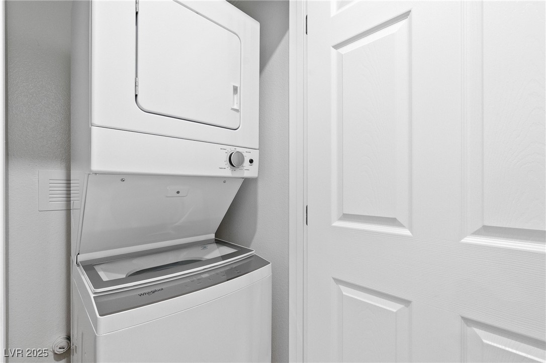 5231 Dubris Drive Las Vegas, NV 89115 - Photo 15 of 23