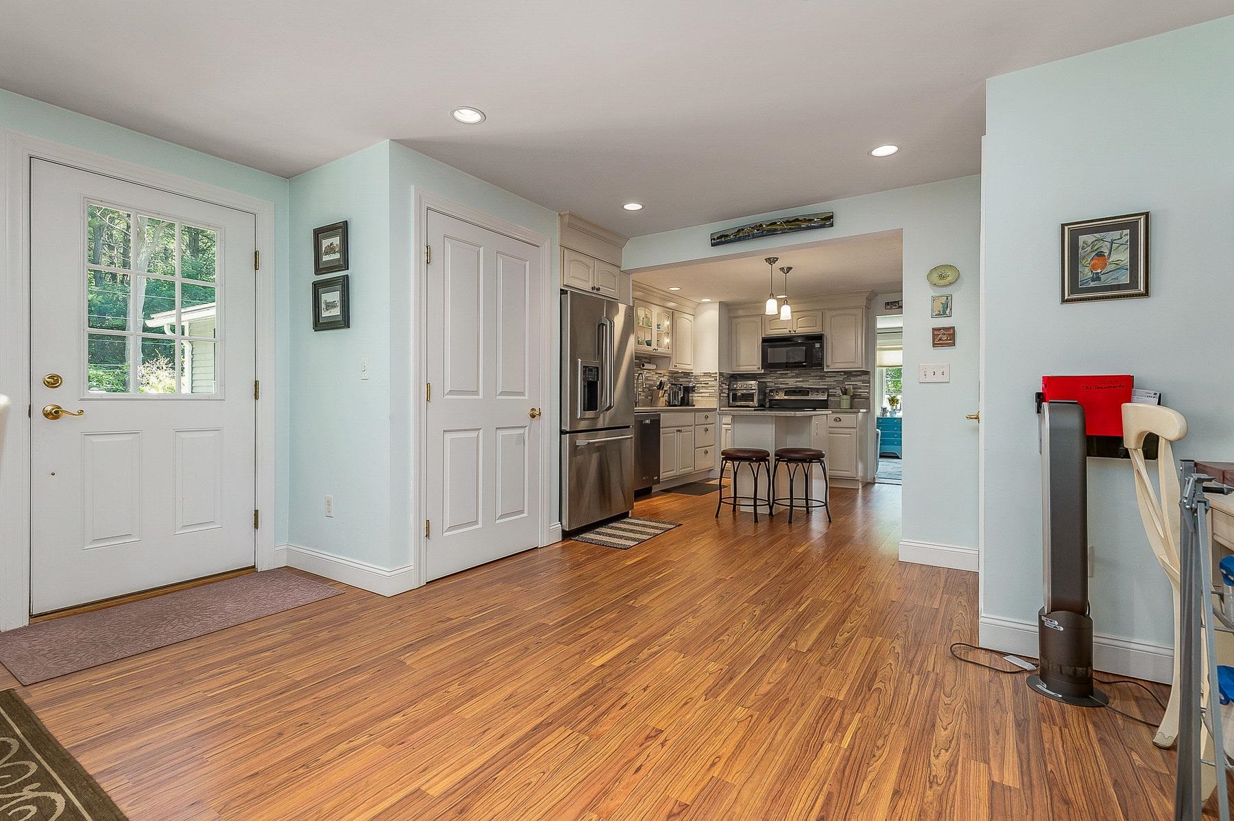 1 Arbor Drive Dover, NH 03820 - Photo 4 of 24