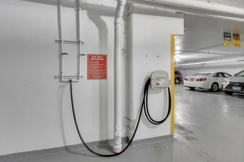 $320,000 | 8300 Callie Avenue, Unit 310, Morton Grove, IL 60053