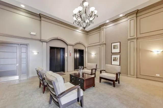 $320,000 | 8300 Callie Avenue, Unit 310, Morton Grove, IL 60053