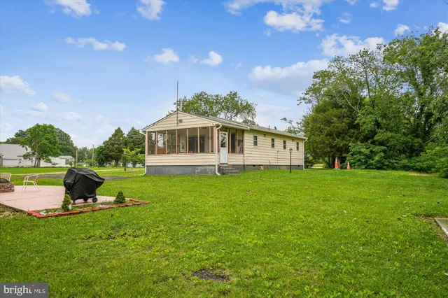 $284,999 | 36557 Irving Drive, Bushwood, MD 20618