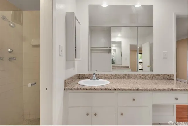 $1,995 | 1735 Woodland Avenue, East Palo Alto, CA 94303