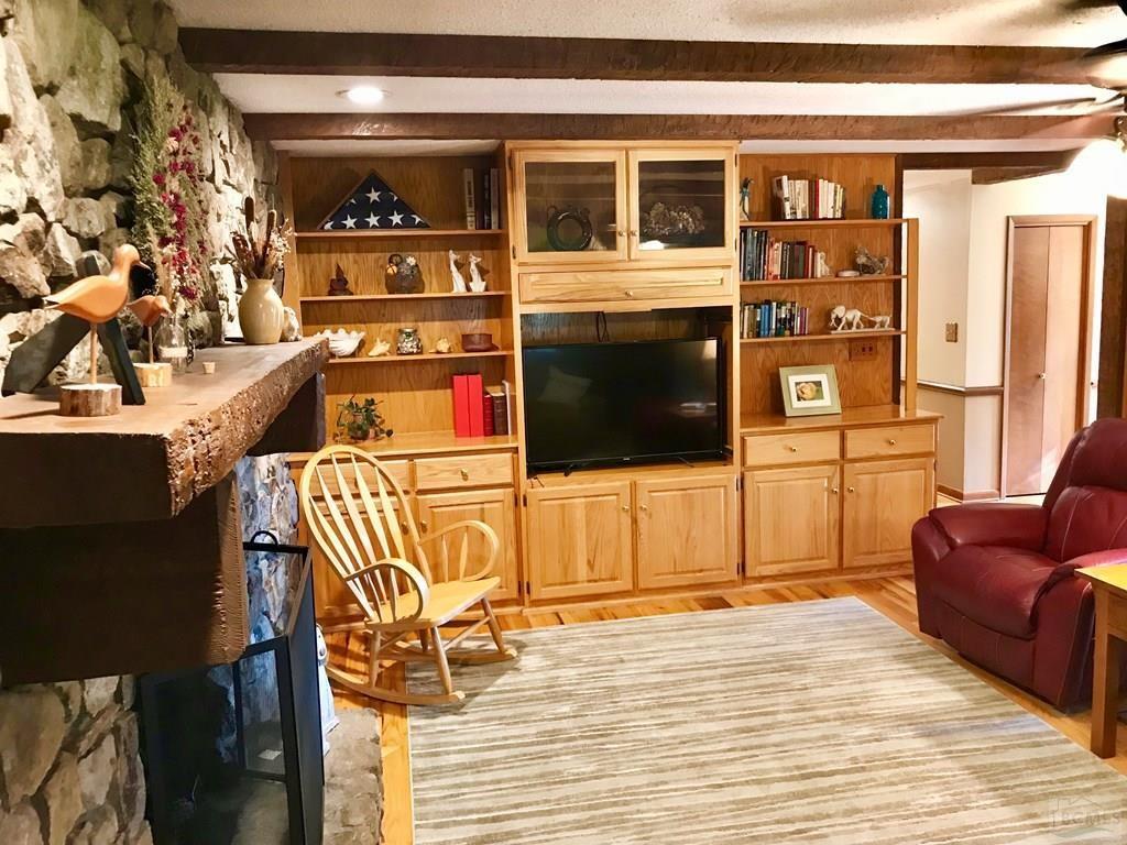 106 Fredrick Street Rutherford College, NC 28612 - Photo 6 of 34 Gallery Image 6