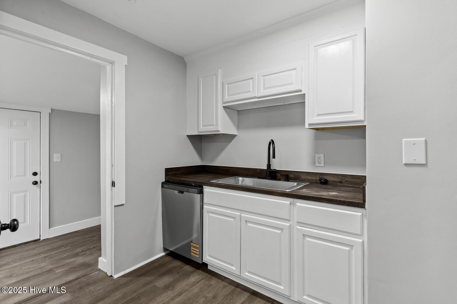 11 Glendale Road Jacksonville, NC 28540 - Photo 12 of 29 glendale-12