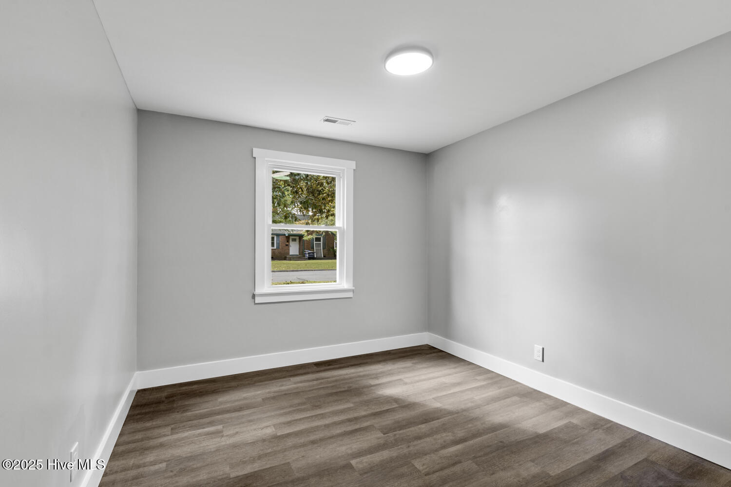 11 Glendale Road Jacksonville, NC 28540 - Photo 17 of 29 glendale-17