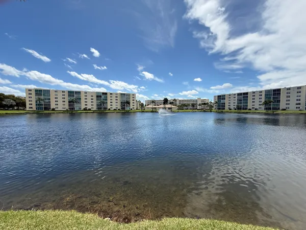 $267,500 | 111 Southeast 3rd Avenue, Unit 108, Dania Beach, FL 33004