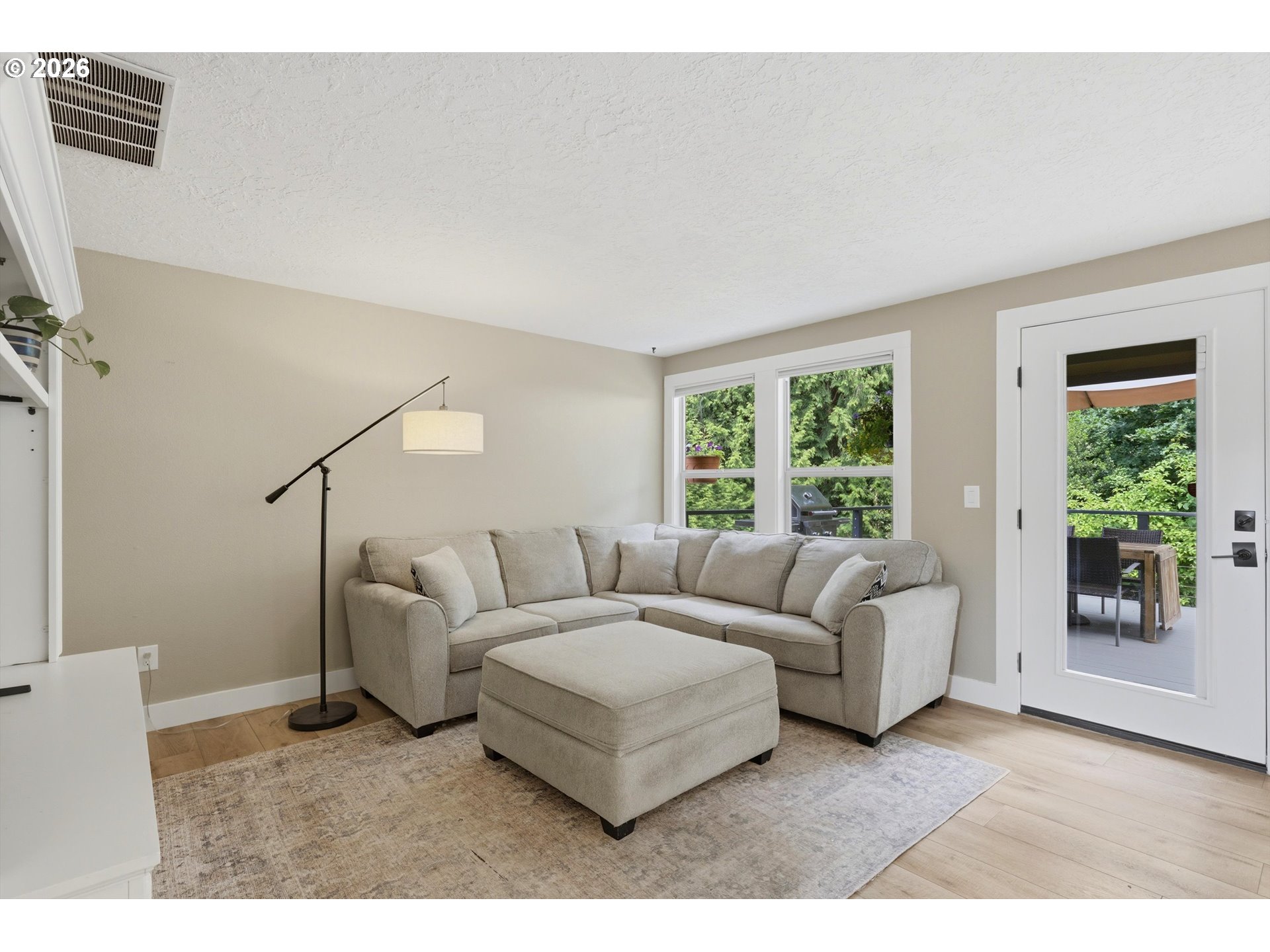 1386 Southeast Condor Place Gresham, OR 97080 - Photo 16 of 31