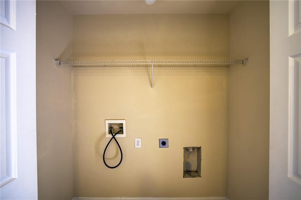 2247 Landing Ridge Drive Duluth, GA 30097 - Photo 22 of 24 a bathroom with a shower