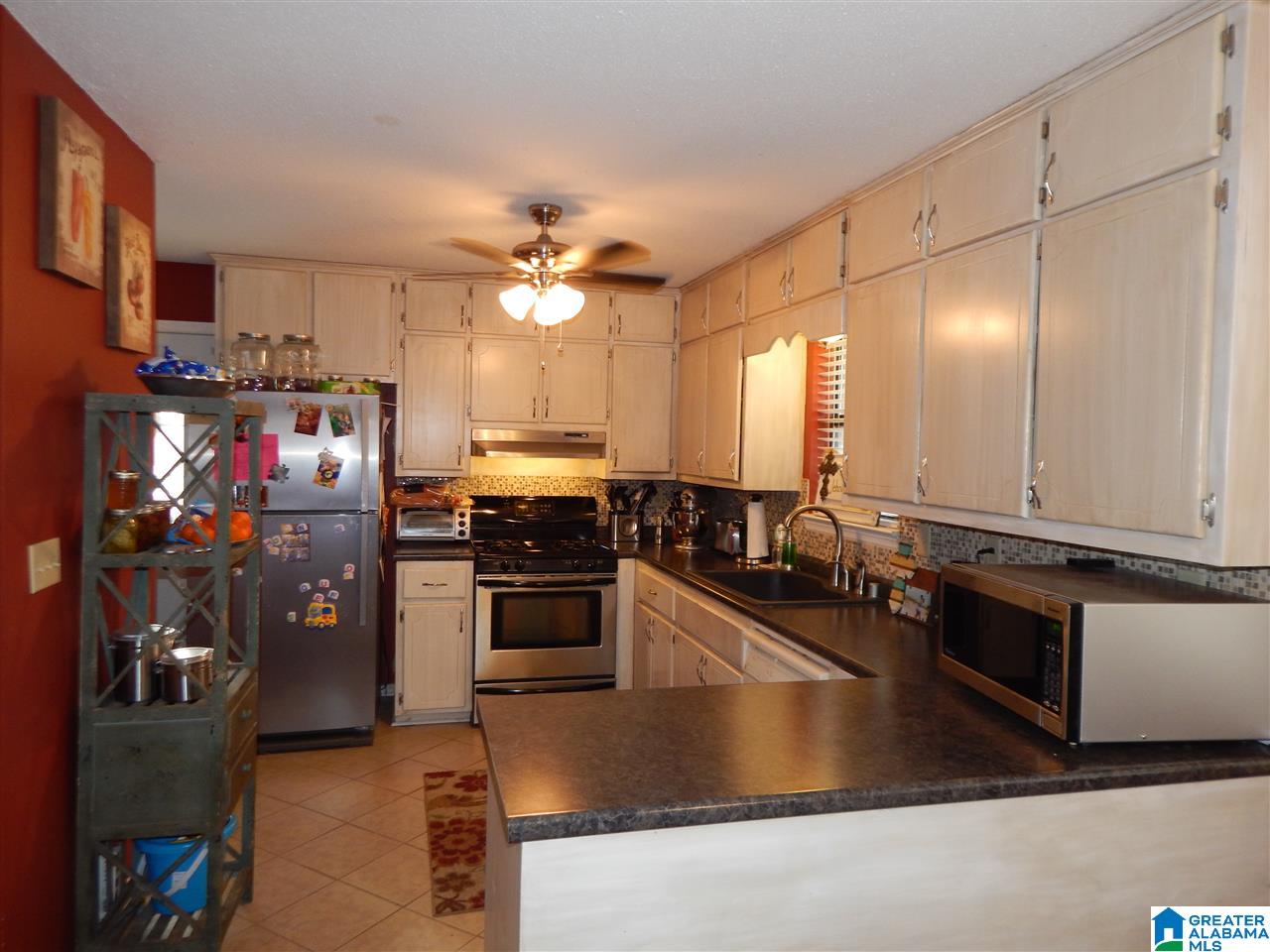 251 West Shugart Ridge Road Gardendale, AL 35071 - Photo 13 of 23