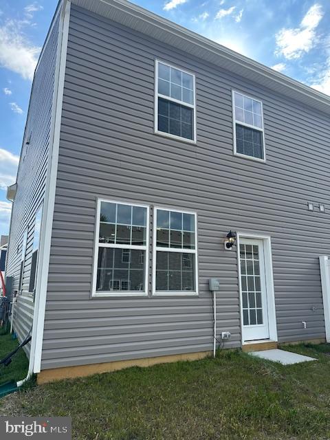 11 Anna Lane Westampton, NJ 08060 - Photo 26 of 28 a front view of a house with a garden