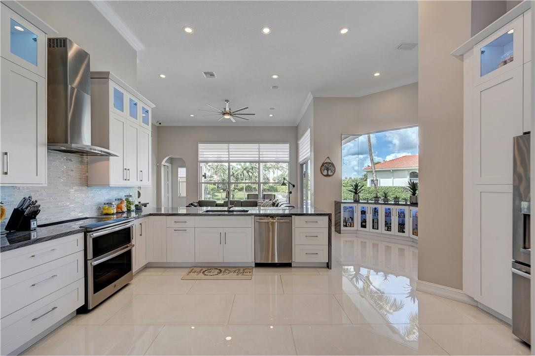 12440 North Stonebrook Circle Davie, FL 33330 - Photo 31 of 99 Photo 31