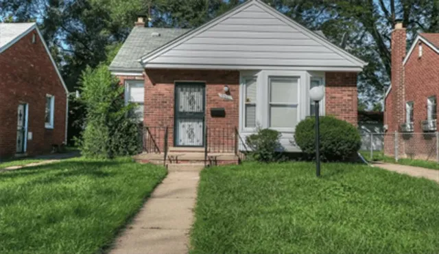 $1,300 | 19501 Woodingham Drive, Detroit, MI 48221