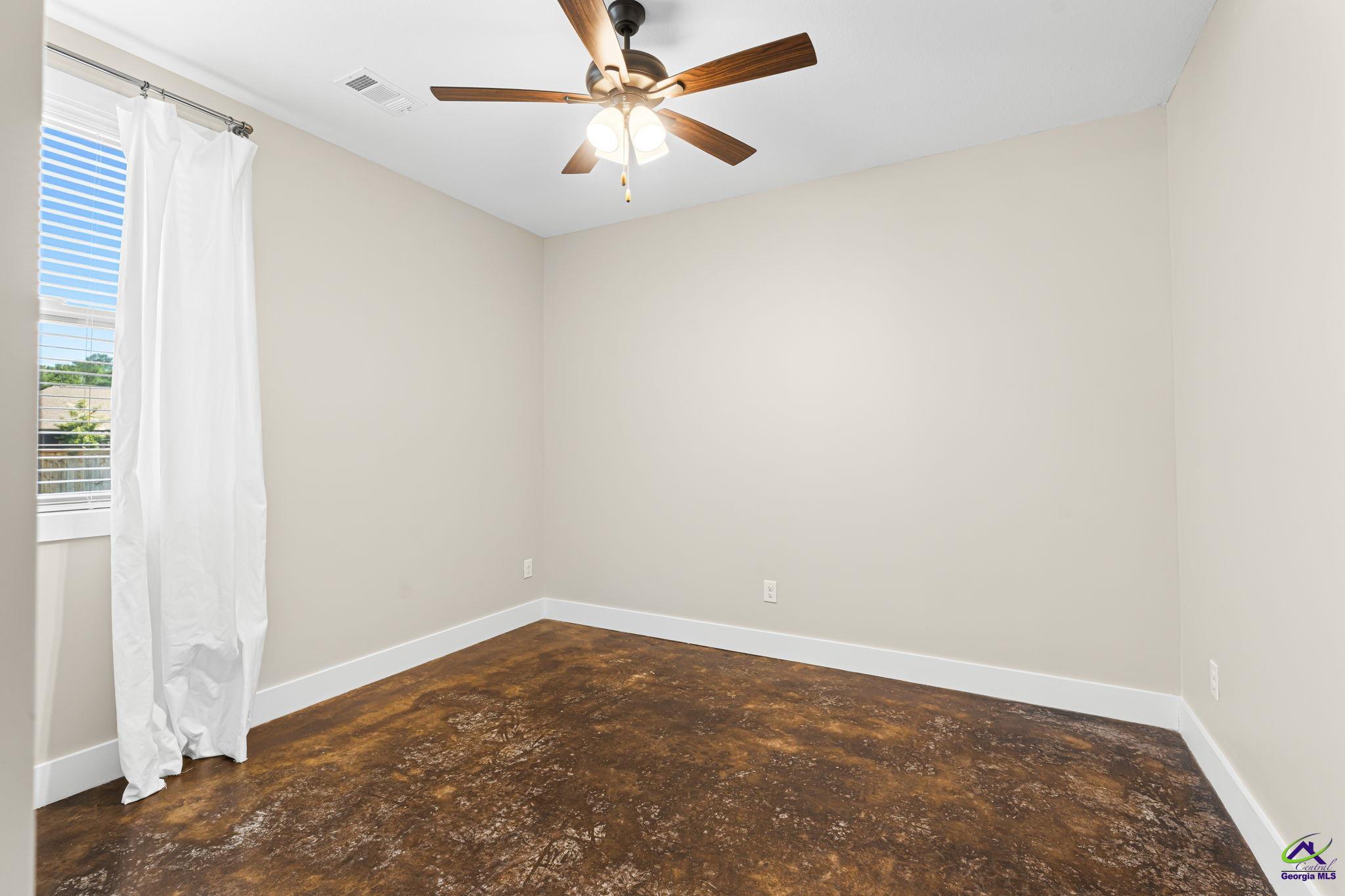 212 Silverside Drive Perry, GA 31069 - Photo 6 of 54