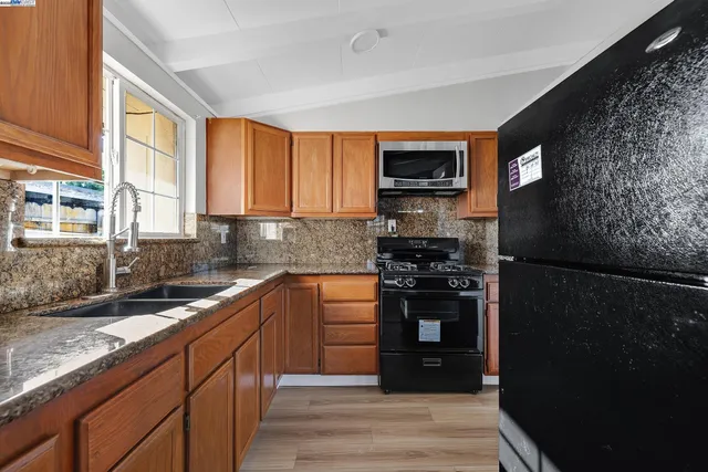 $650,000 | 27946 Pompano Avenue, Hayward, CA 94544