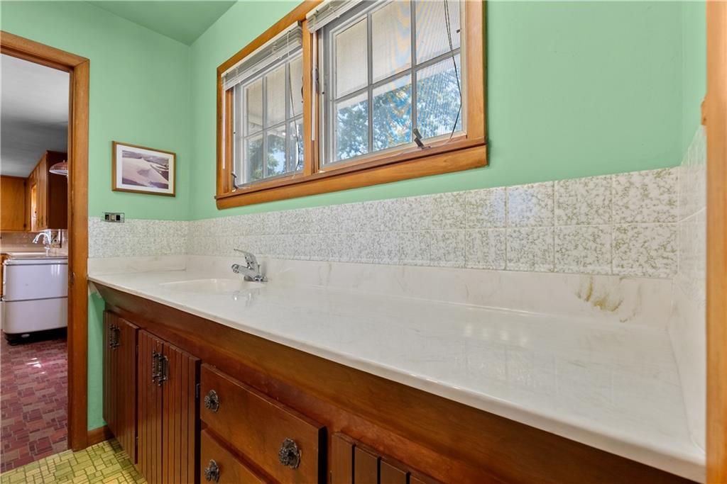 603 Southeast 3rd Street Lee's Summit, MO 64063 - Photo 14 of 25