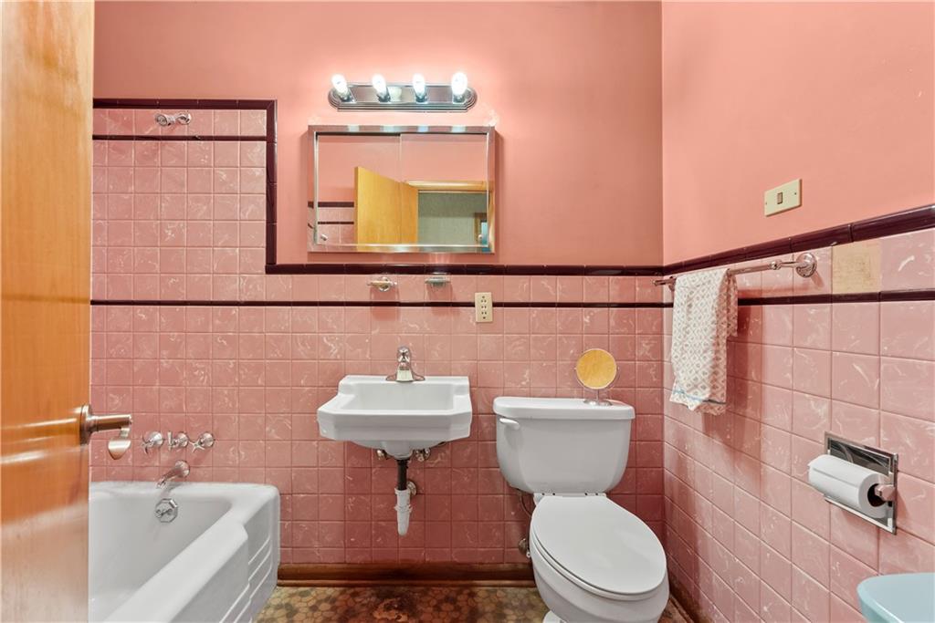 603 Southeast 3rd Street Lee's Summit, MO 64063 - Photo 17 of 25