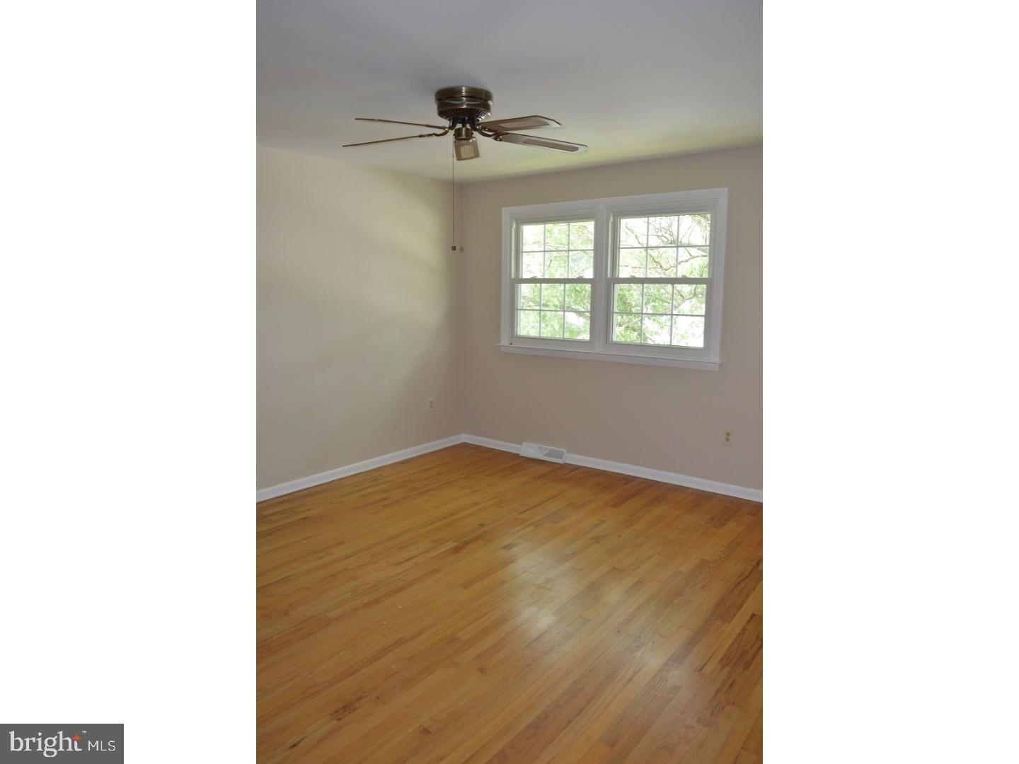 516 Defoe Road Hockessin, DE 19707 - Photo 8 of 12 Gallery Image 8