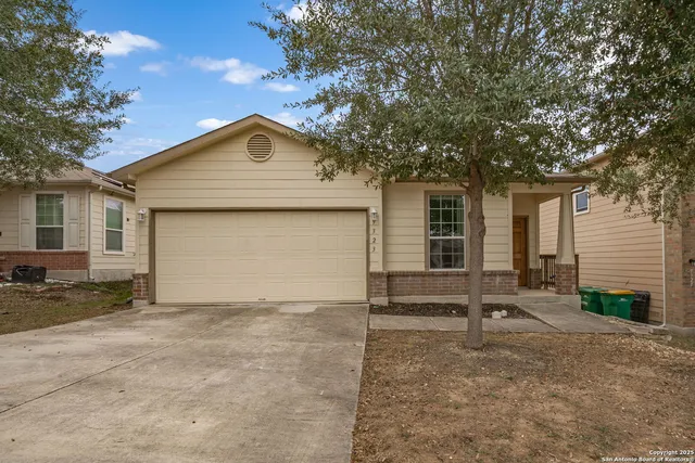 $225,000 | 9323 Fisherman, Converse, TX 78109