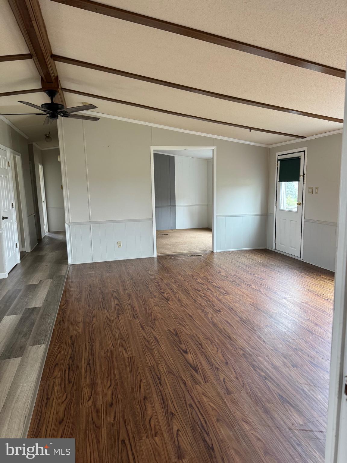 509 Martins Corner Road Coatesville, PA 19320 - Photo 5 of 15 Livingroom