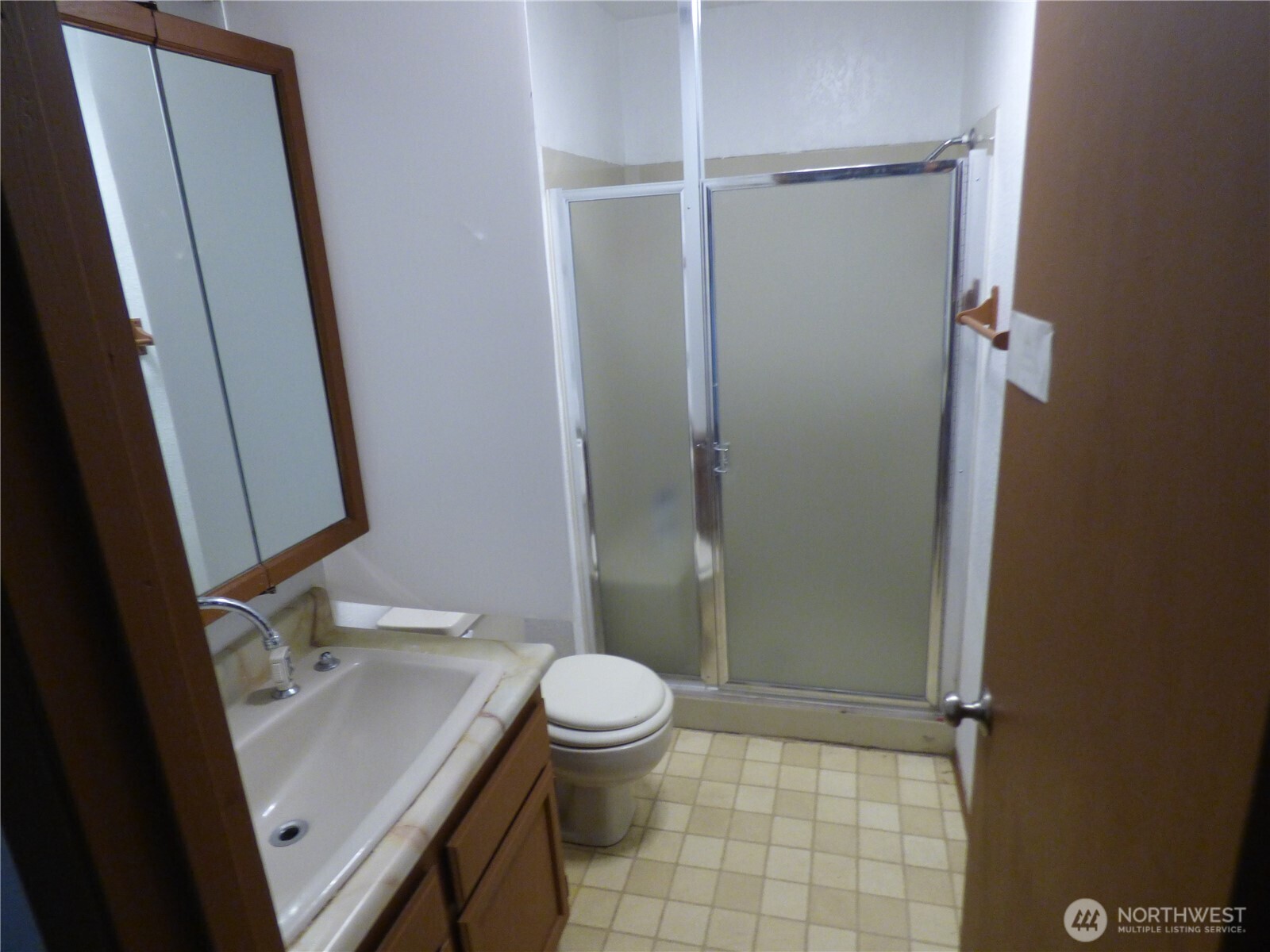 543 Jack Wells Road Bridgeport, WA 98813 - Photo 21 of 24 a bathroom with a sink a toilet and shower