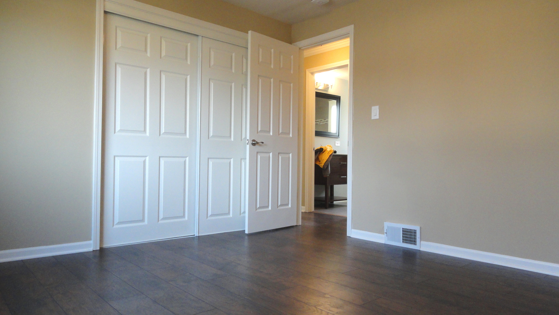 320 Iowa Avenue Addison, IL 60101 - Photo 15 of 21