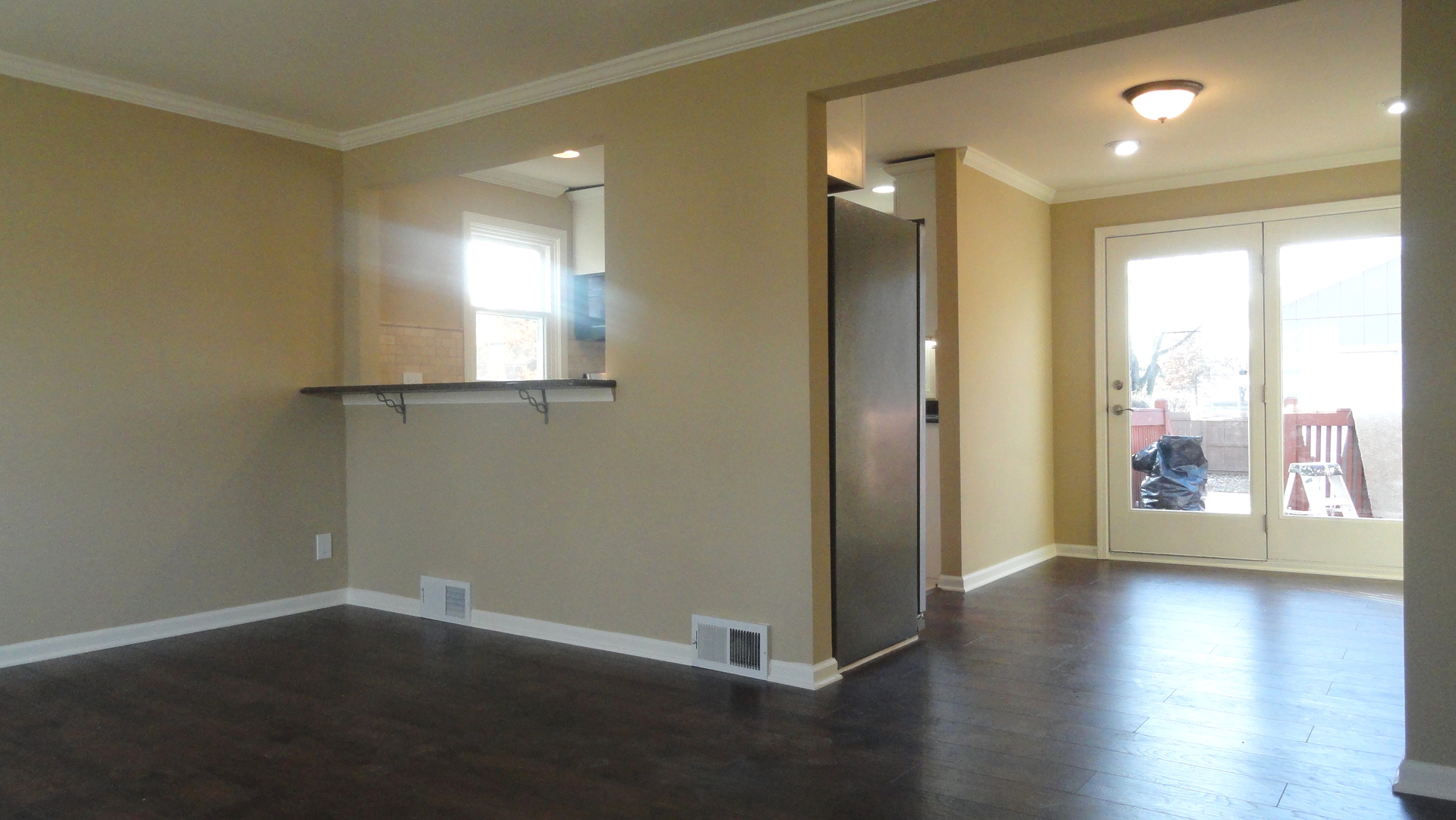 320 Iowa Avenue Addison, IL 60101 - Photo 5 of 21