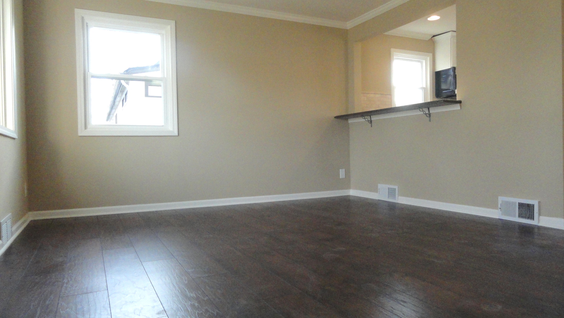 320 Iowa Avenue Addison, IL 60101 - Photo 6 of 21